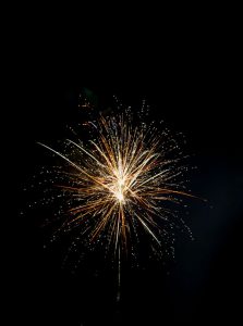 Fireworks-&-Bonfire-at-The-Queens-Head