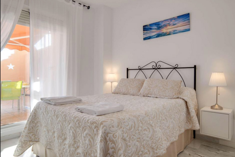 Main-bedroom-Alta-Loma-Apartment-Rental-Spain